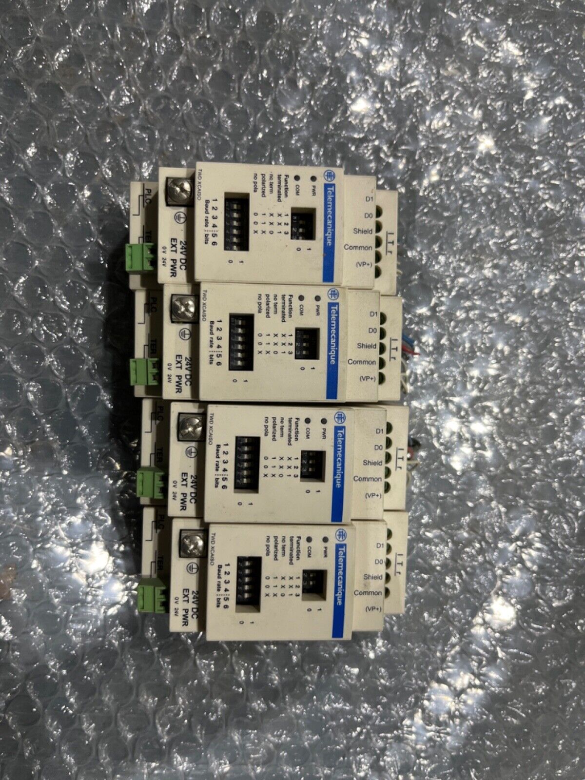 SCHNEIDER TWIDO TWDXCAISO Lot 4 Pc Heart Of Automation