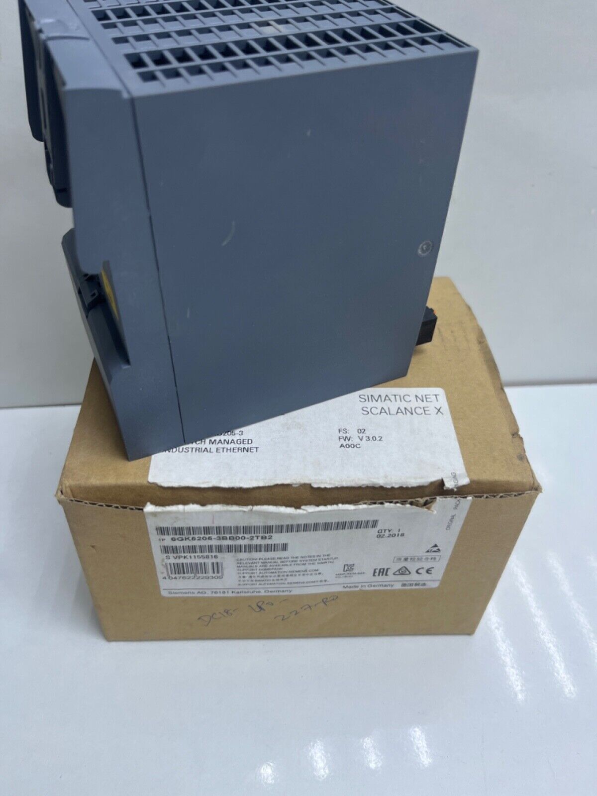 Siemens 6GK5205-3BB00-2AB2 NEW switch module 6GK5 205-3BB00-2AB2 ...